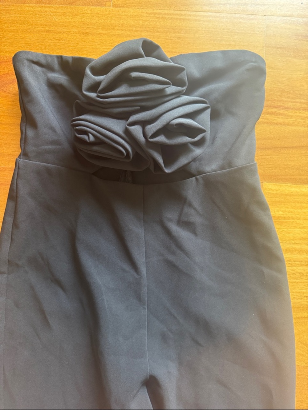 Strapless Black Rose-Accent Women’s Dress